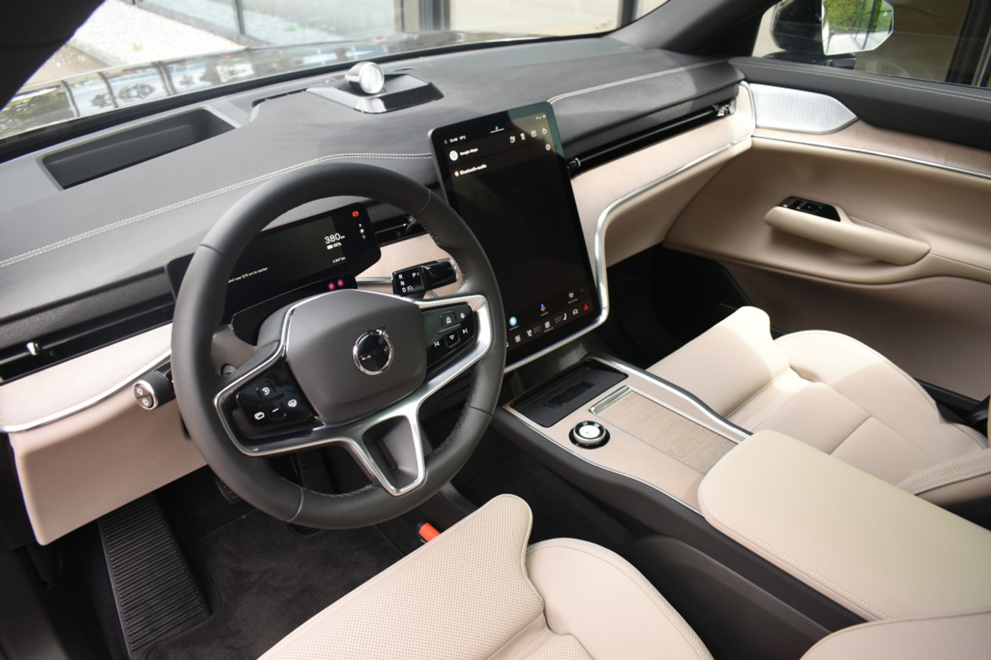 Foto van Volvo Ex90