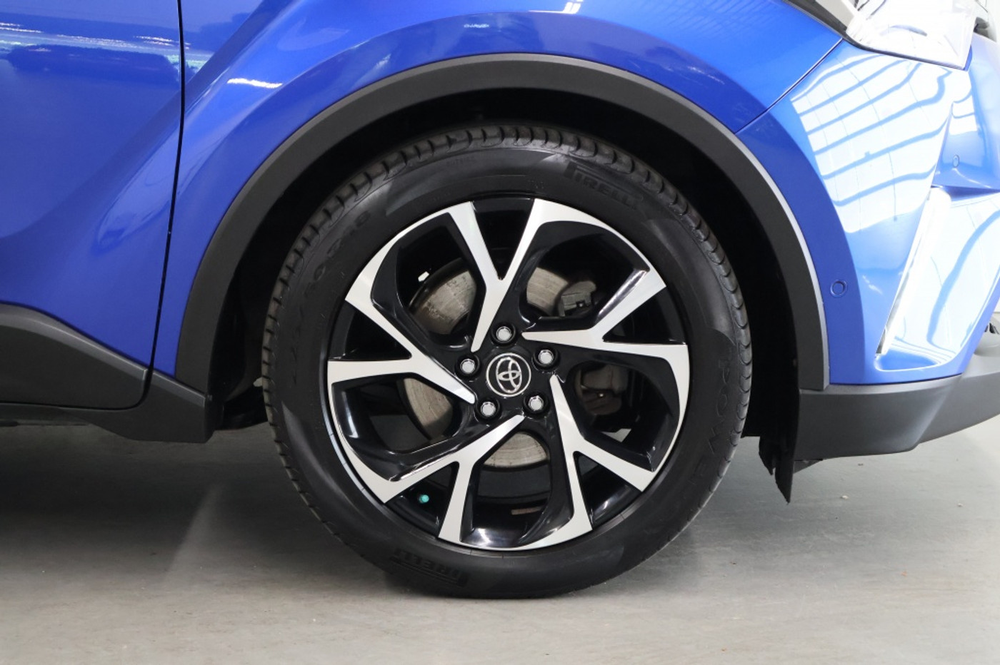 Foto van Toyota Toyota C-hr