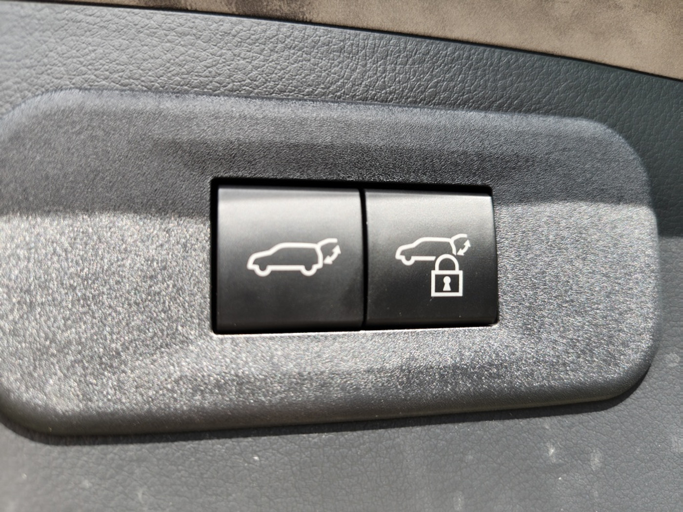 Foto van Lexus Lexus Nx450h+