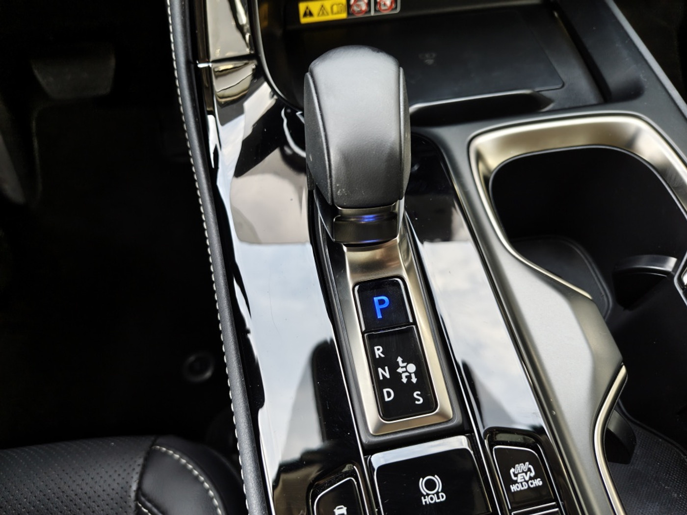 Foto van Lexus Lexus Nx450h+