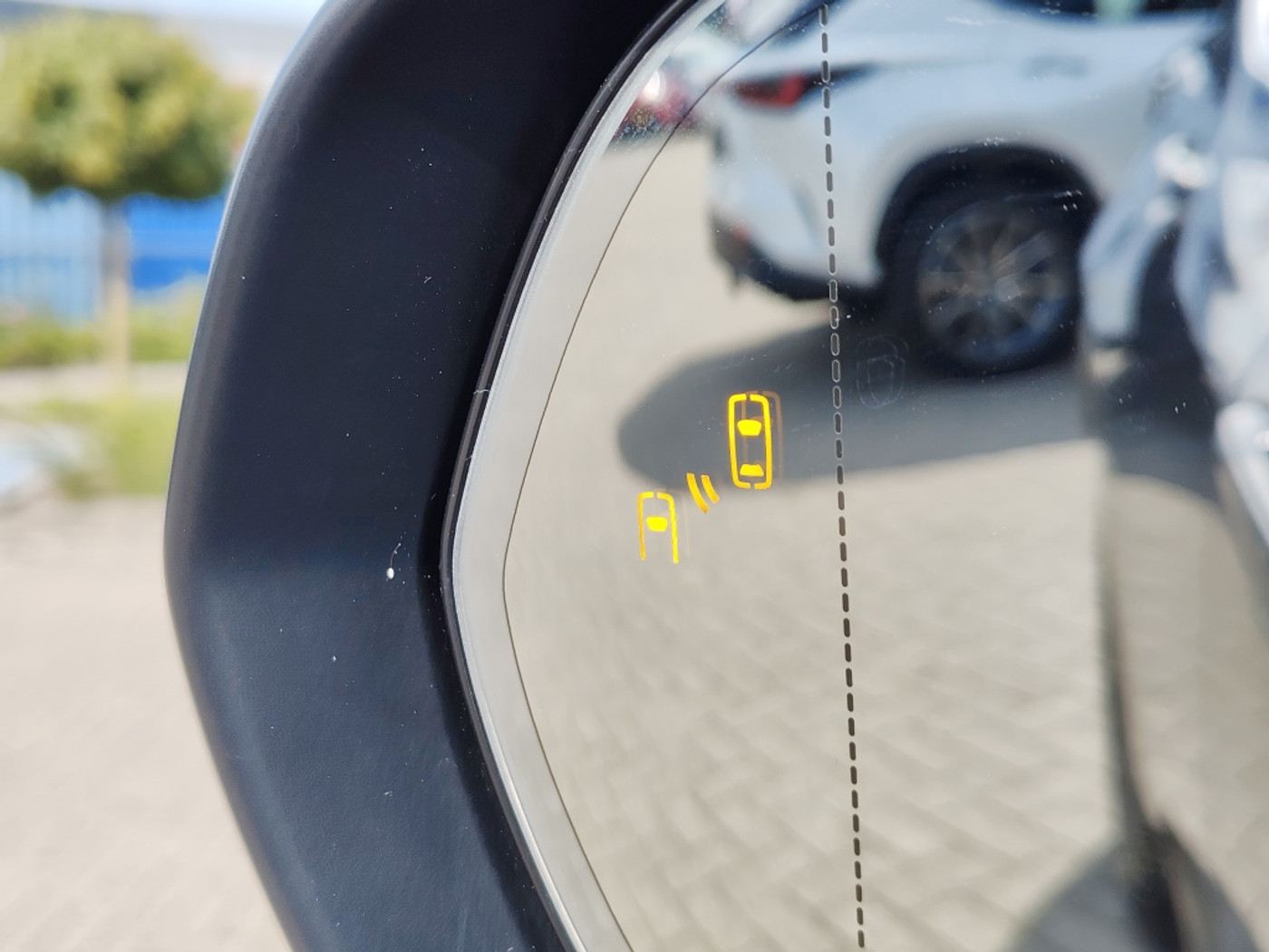 Foto van Lexus Lexus Nx450h+