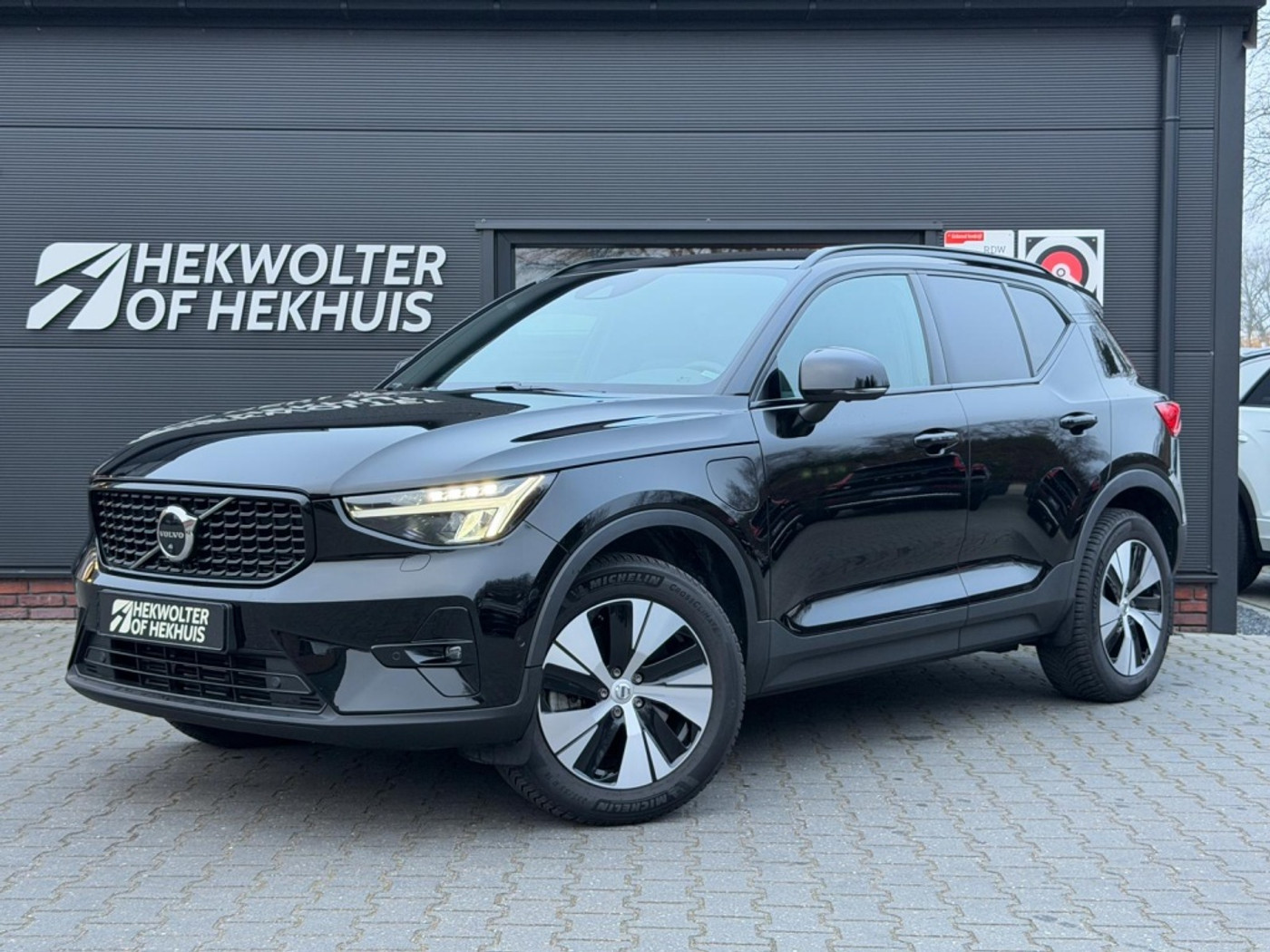 Volvo XC40 1.5 T5 Plus Dark | H/K | Memory | Pilot Assist | 360 | Stoel/Stu 2022 - voorkant