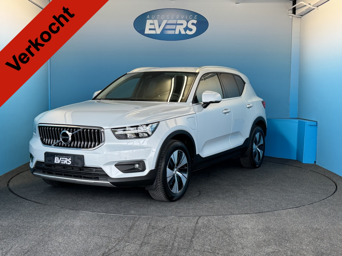 Volvo XC40 1.5 T5 Recharge Inscription Expression, Trekhaak uitklapbaar 2022 - voorkant