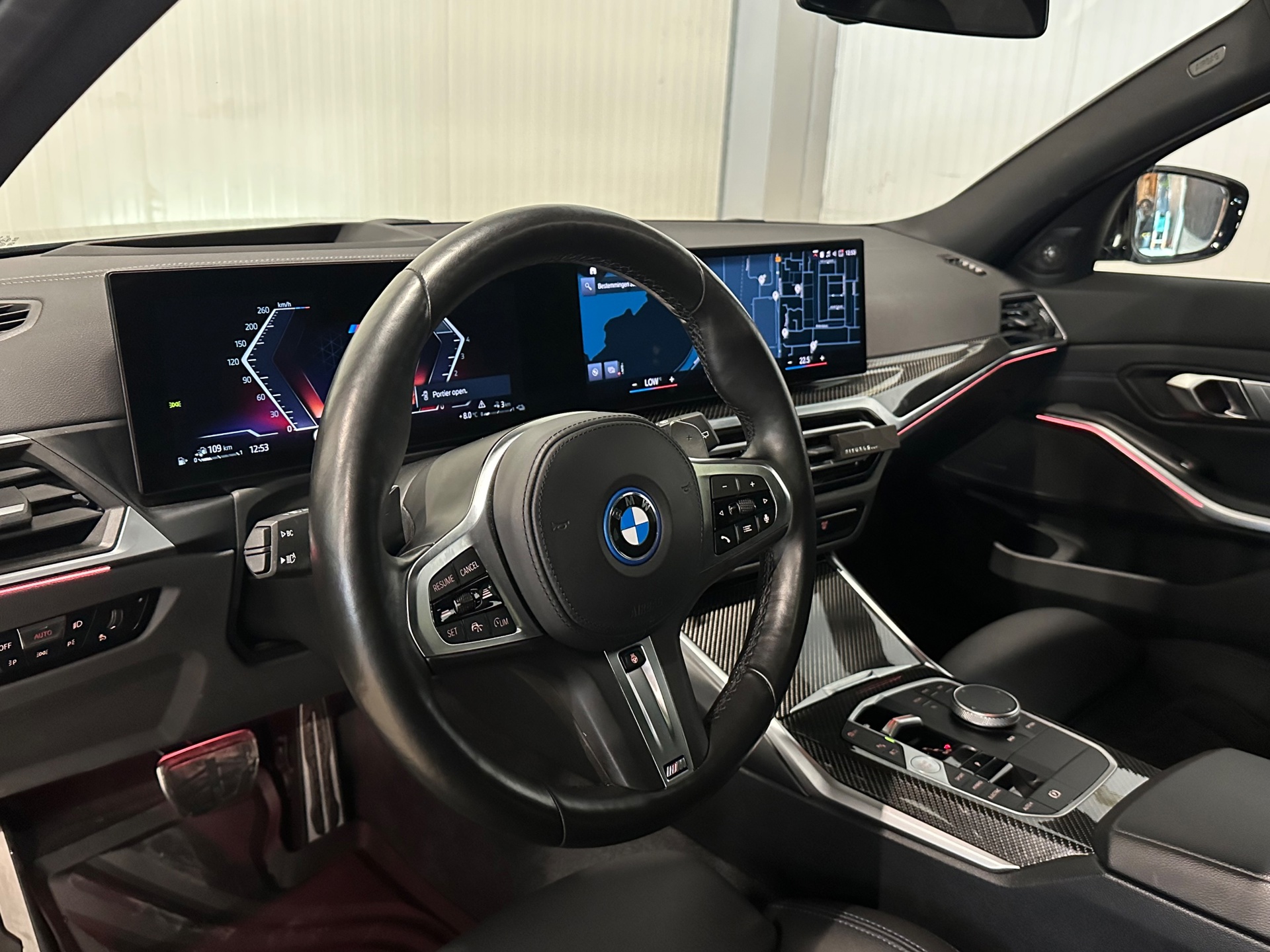 Foto van BMW 330e xDrive