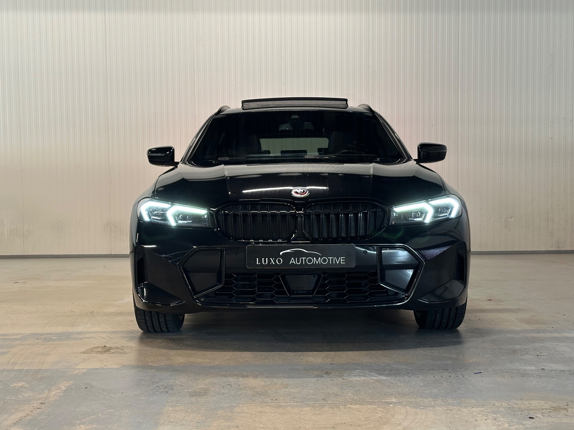 Foto van BMW 330e xDrive