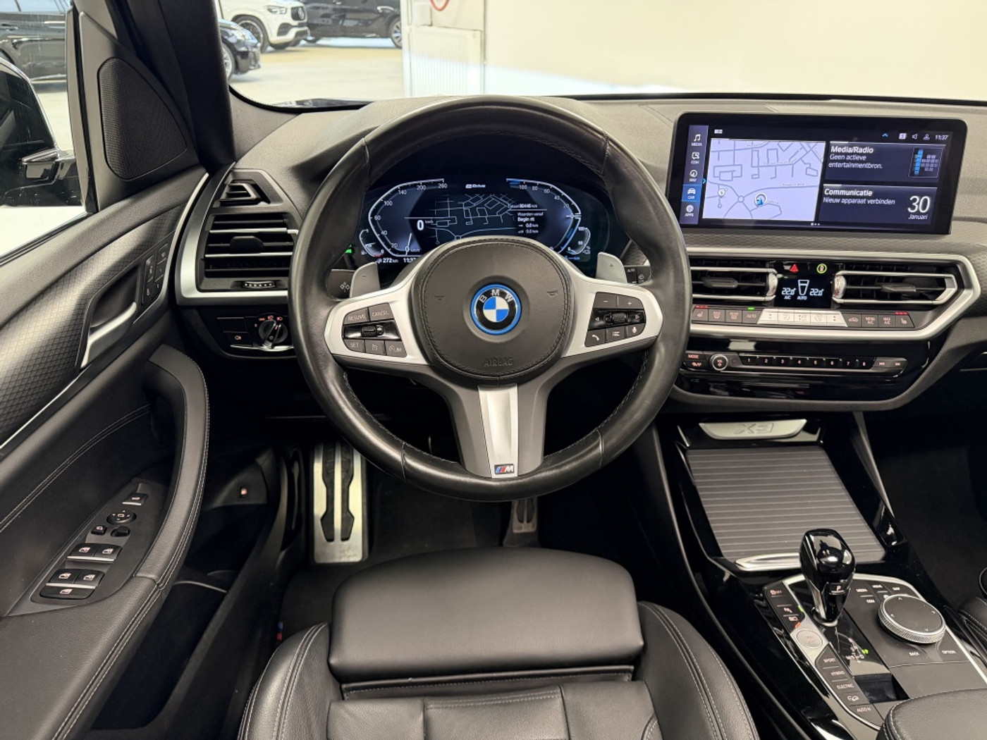 Foto van BMW X3 Xdrive30e