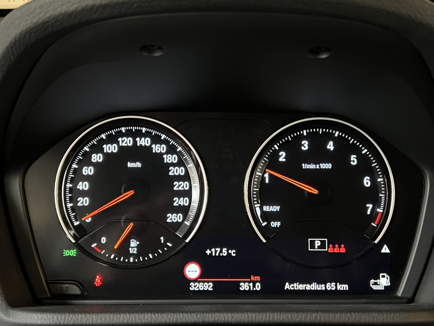 Foto van BMW X1 Xdrive25e