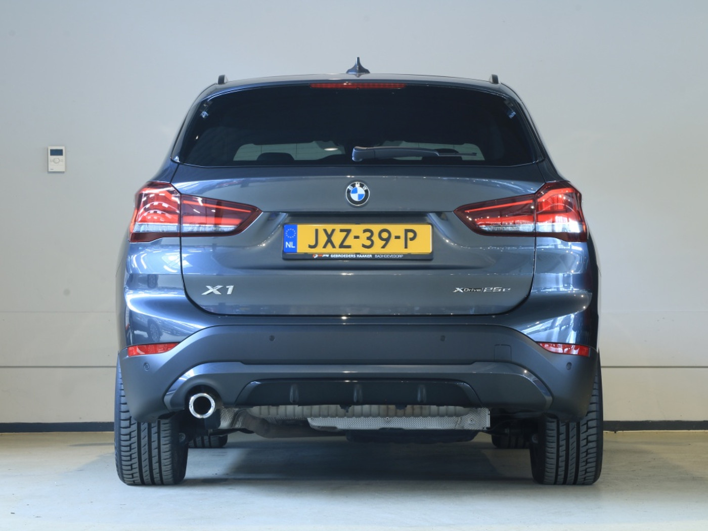 Foto van BMW X1 Xdrive25e