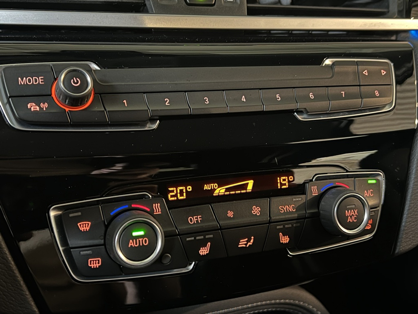 Foto van BMW X1 Xdrive25e