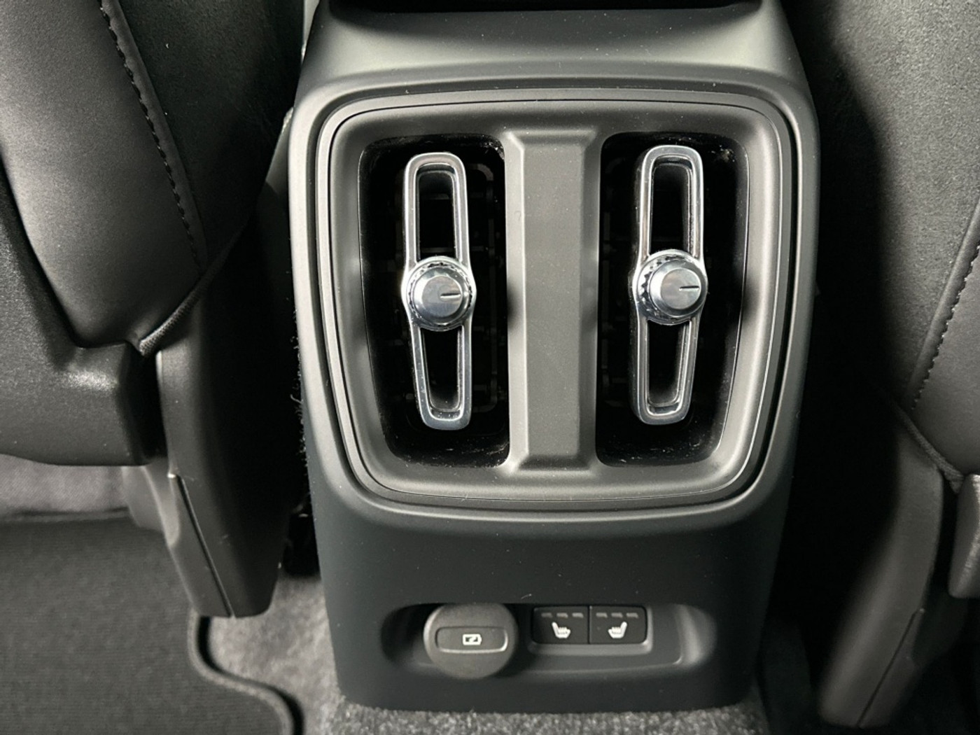 Foto van Volvo Ec40