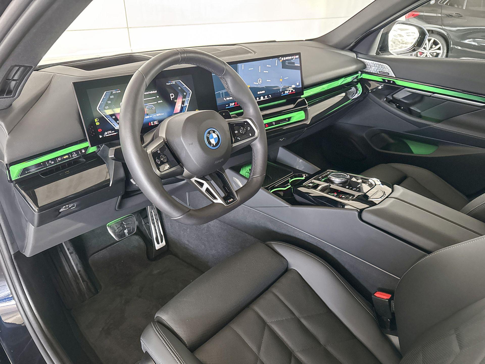 Foto van BMW 550e xDrive