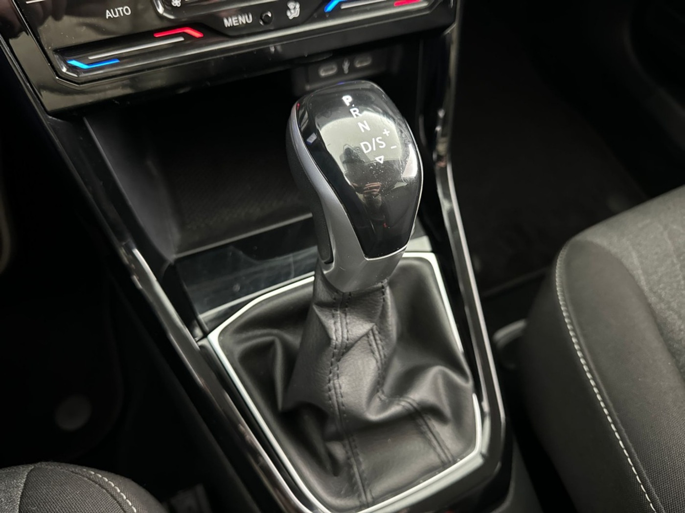 Foto van Volkswagen T-cross