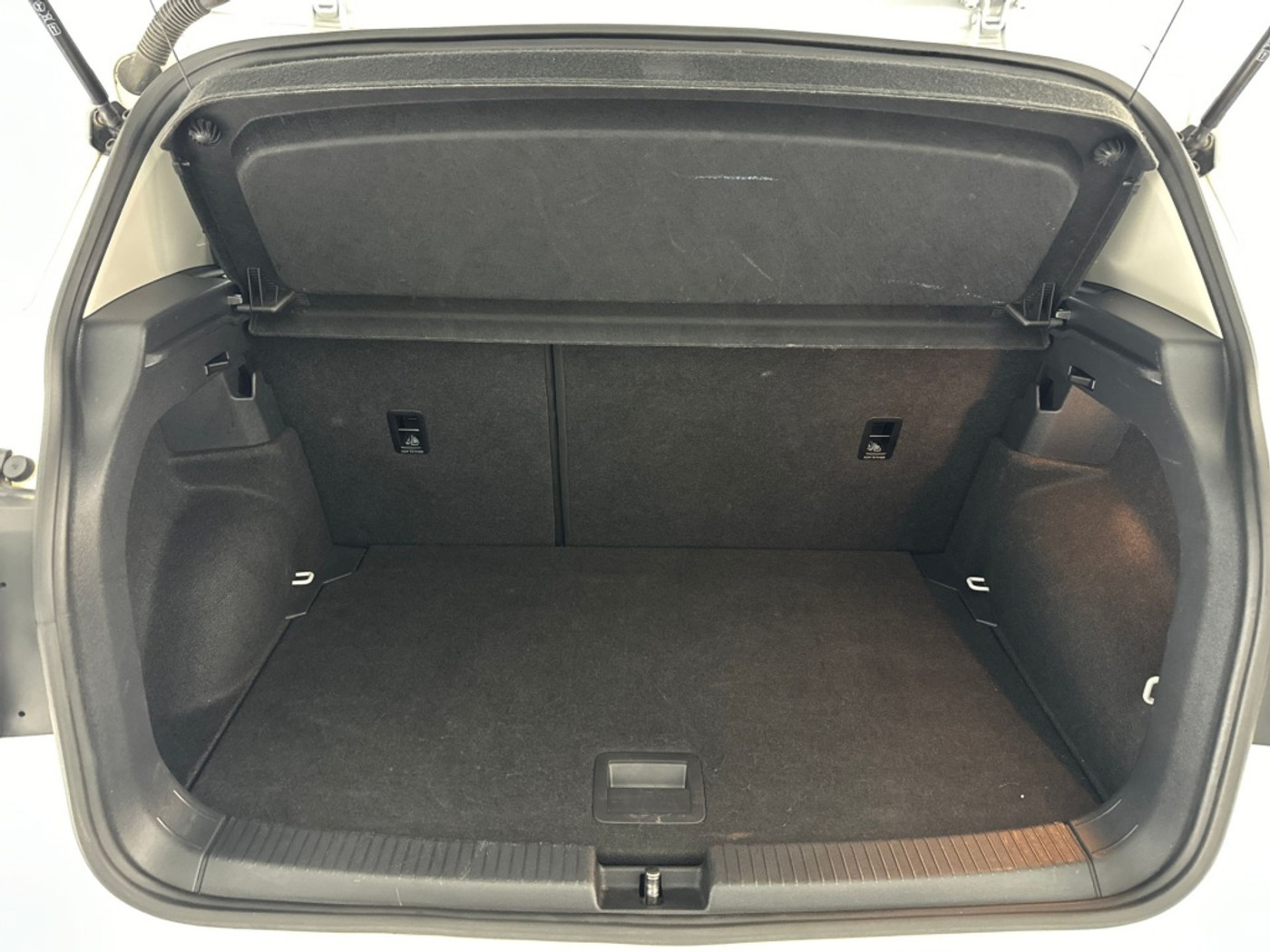 Foto van Volkswagen T-cross