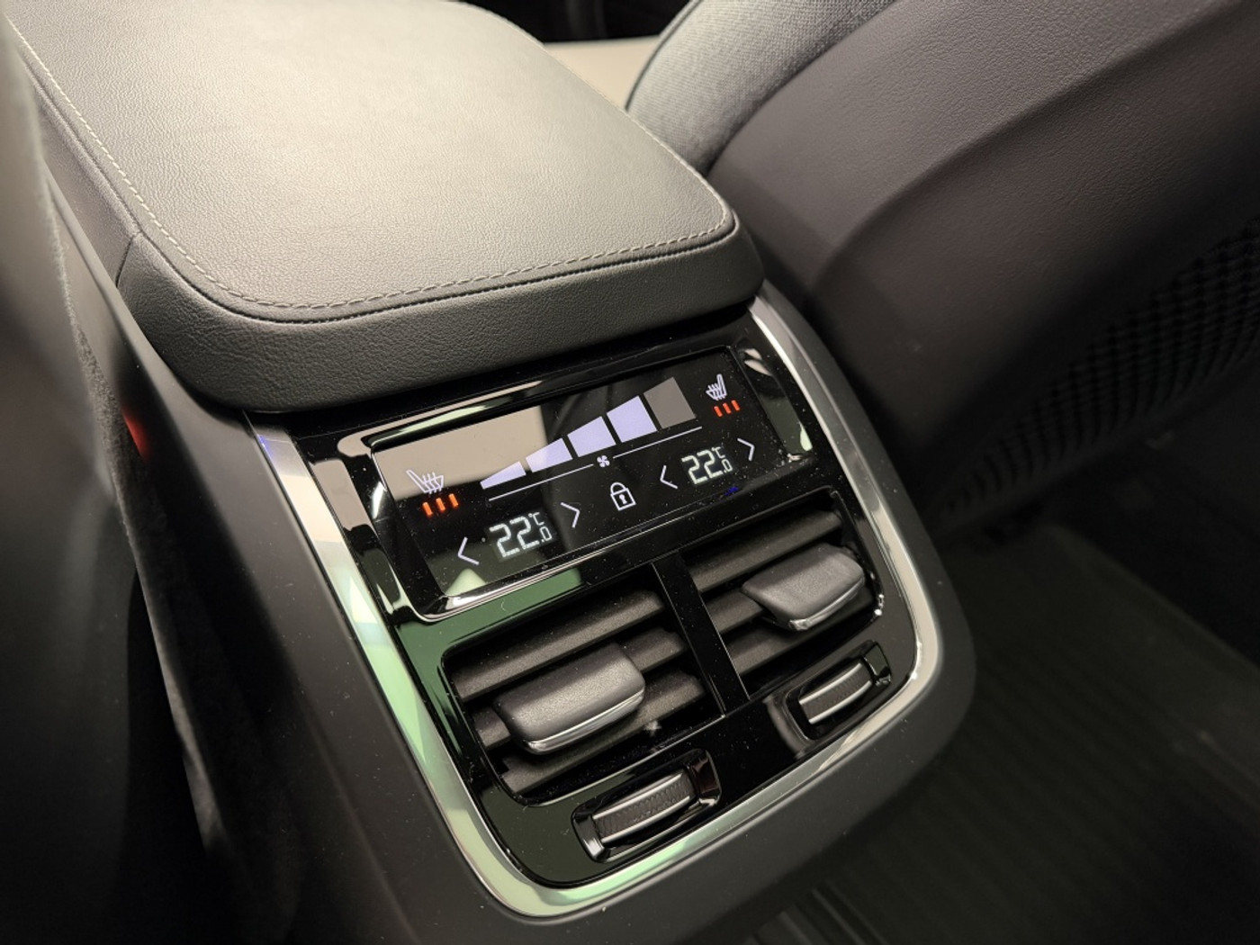 Foto van Volvo V90 Cross Country