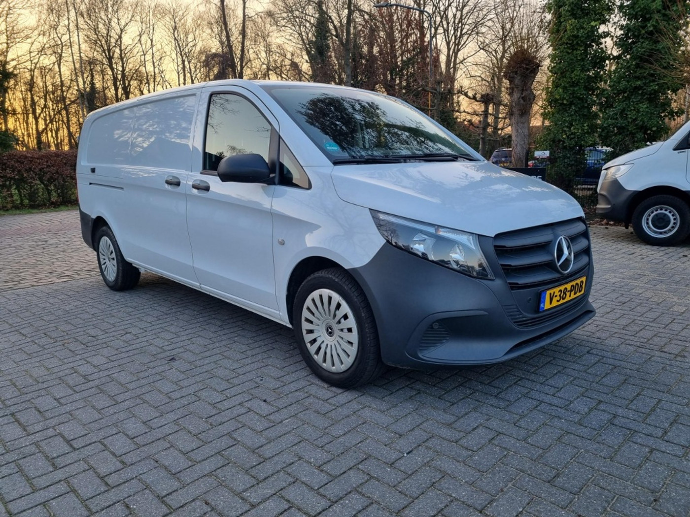 Mercedes-Benz Vito 116 CDI L3 Pro 2024 - voorkant
