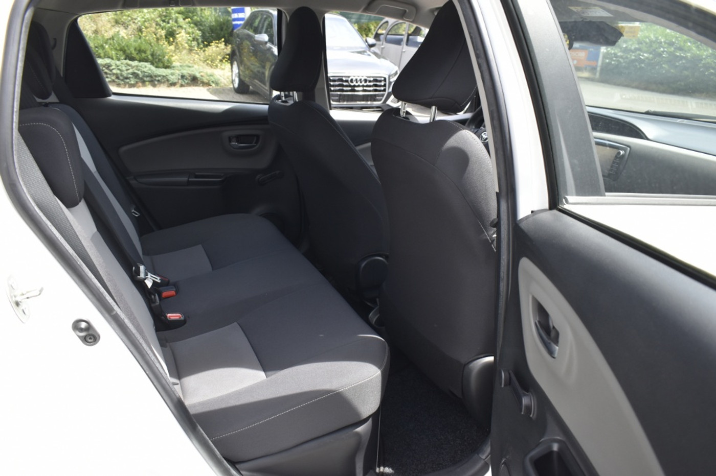 Foto van Toyota Toyota Yaris Hybrid