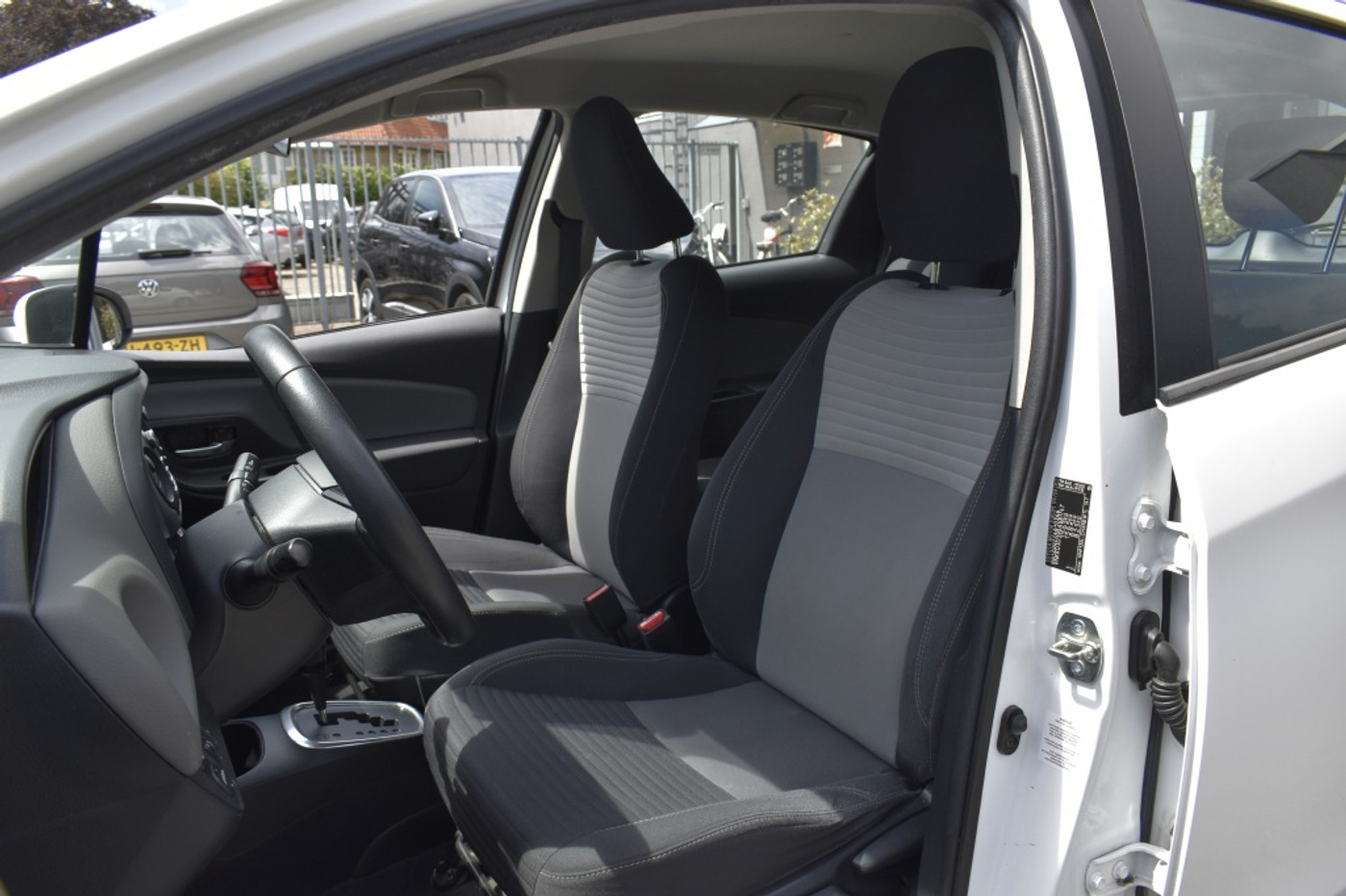 Foto van Toyota Toyota Yaris Hybrid