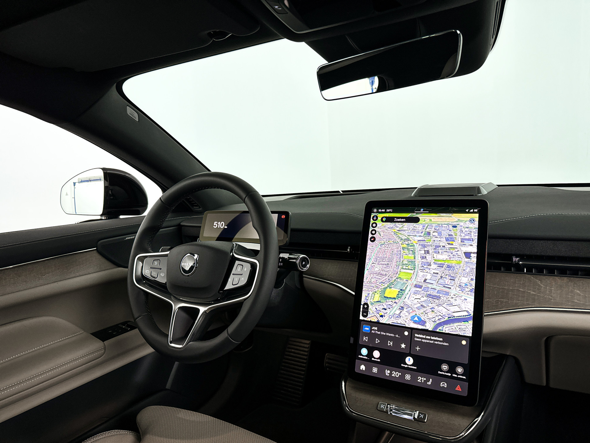 Foto van Volvo Es90
