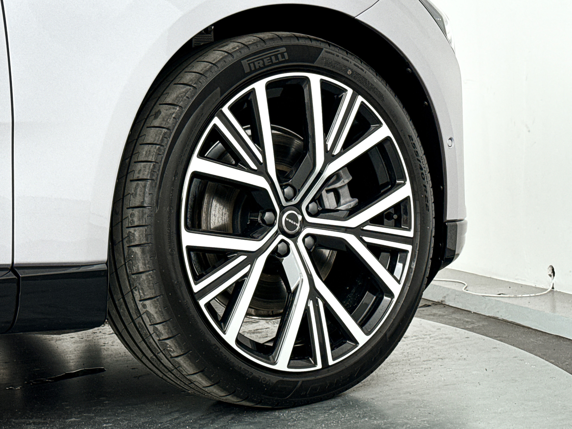 Foto van Volvo Es90