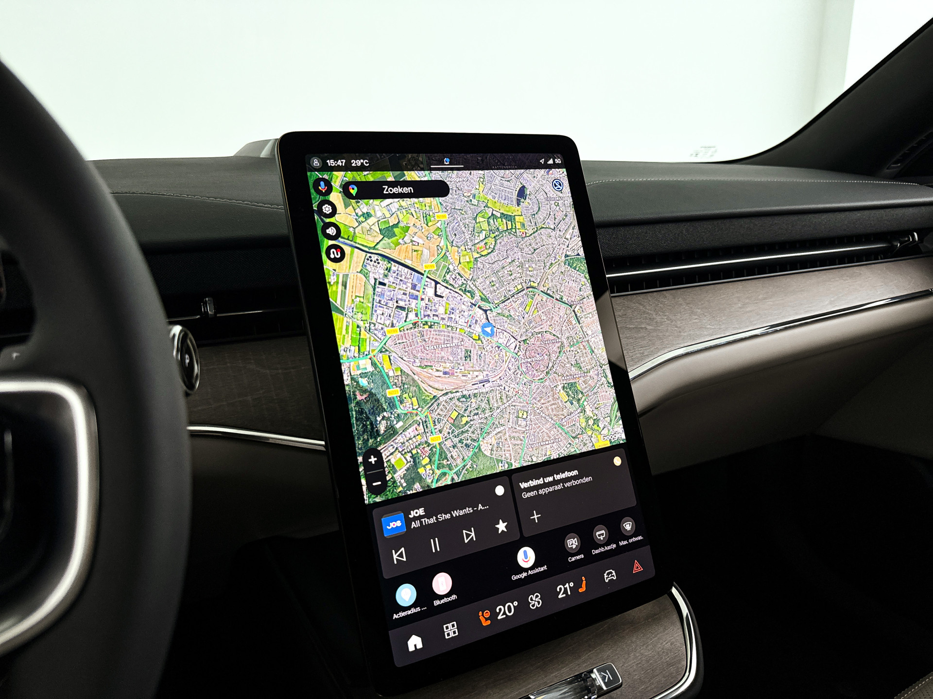 Foto van Volvo Es90