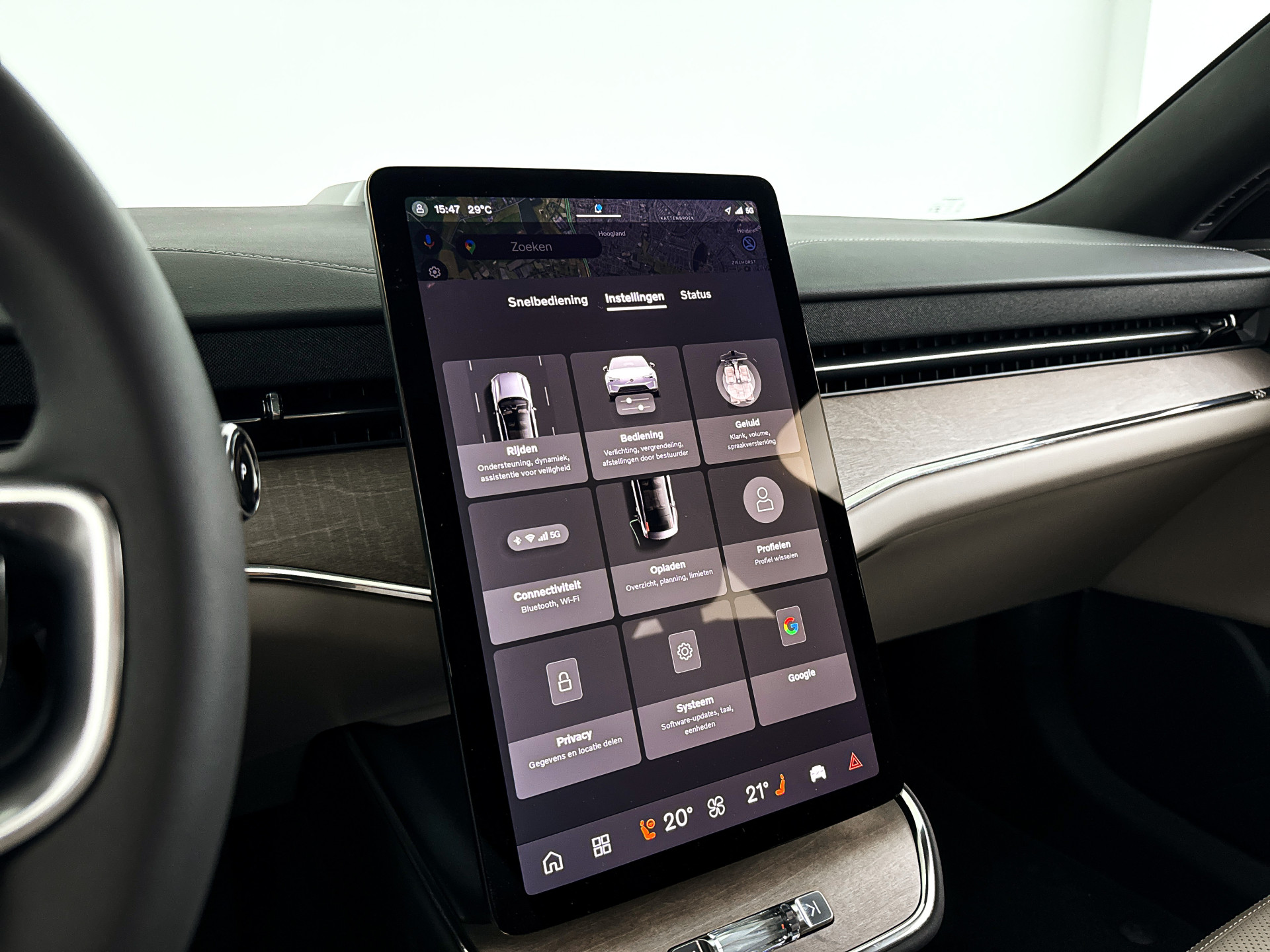 Foto van Volvo Es90