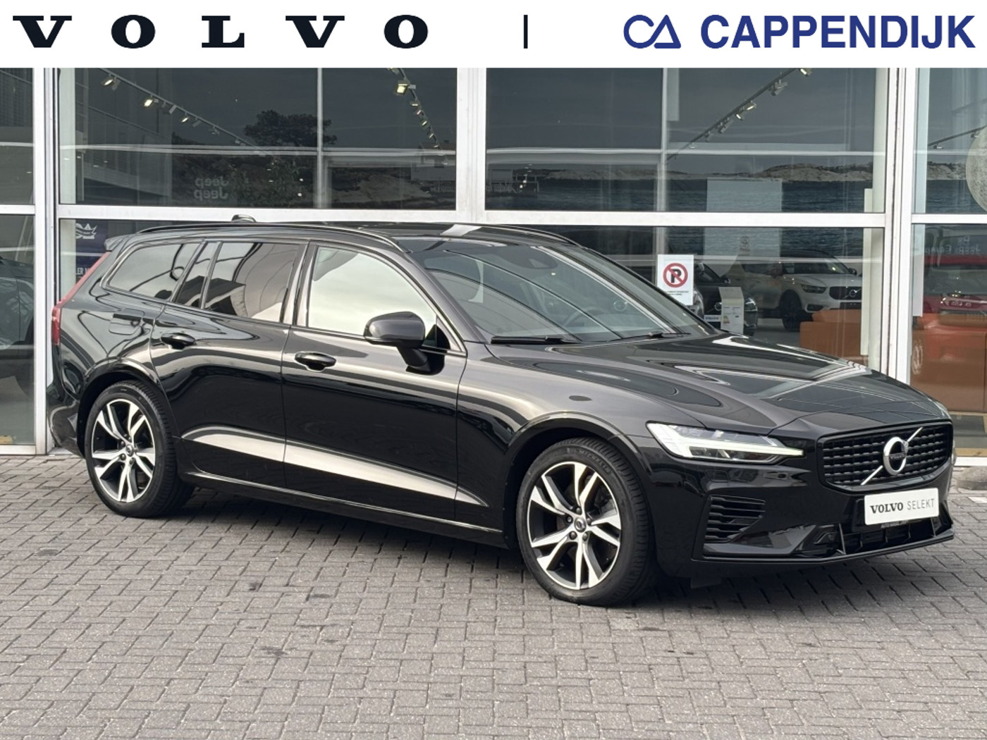 Volvo V60 T6 398PK Recharge R-Design| Panodak| Adap.Cruise| Camera| AWD 2022 - voorkant