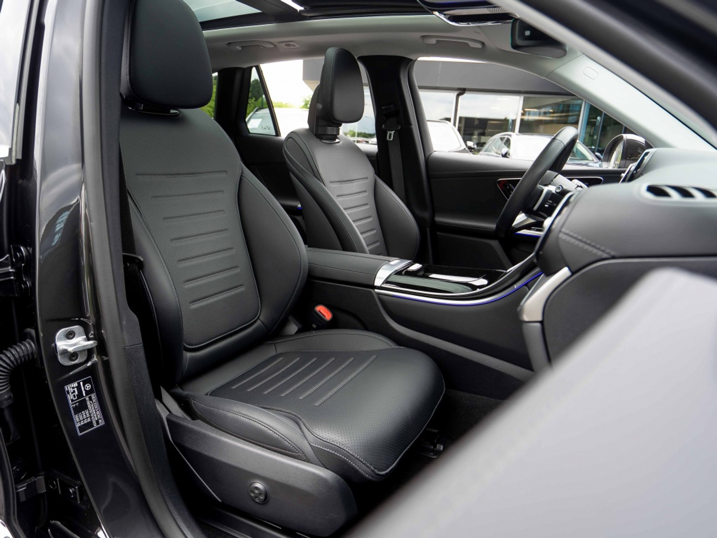 Foto van Mercedes-Benz GLC 400 E 4Matic