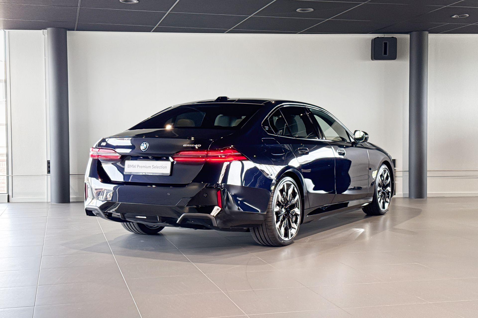 Foto van BMW I5 Edrive40