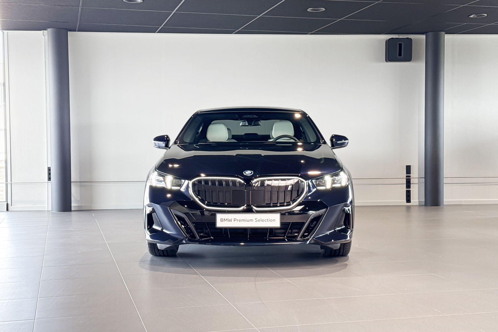 Foto van BMW I5 Edrive40