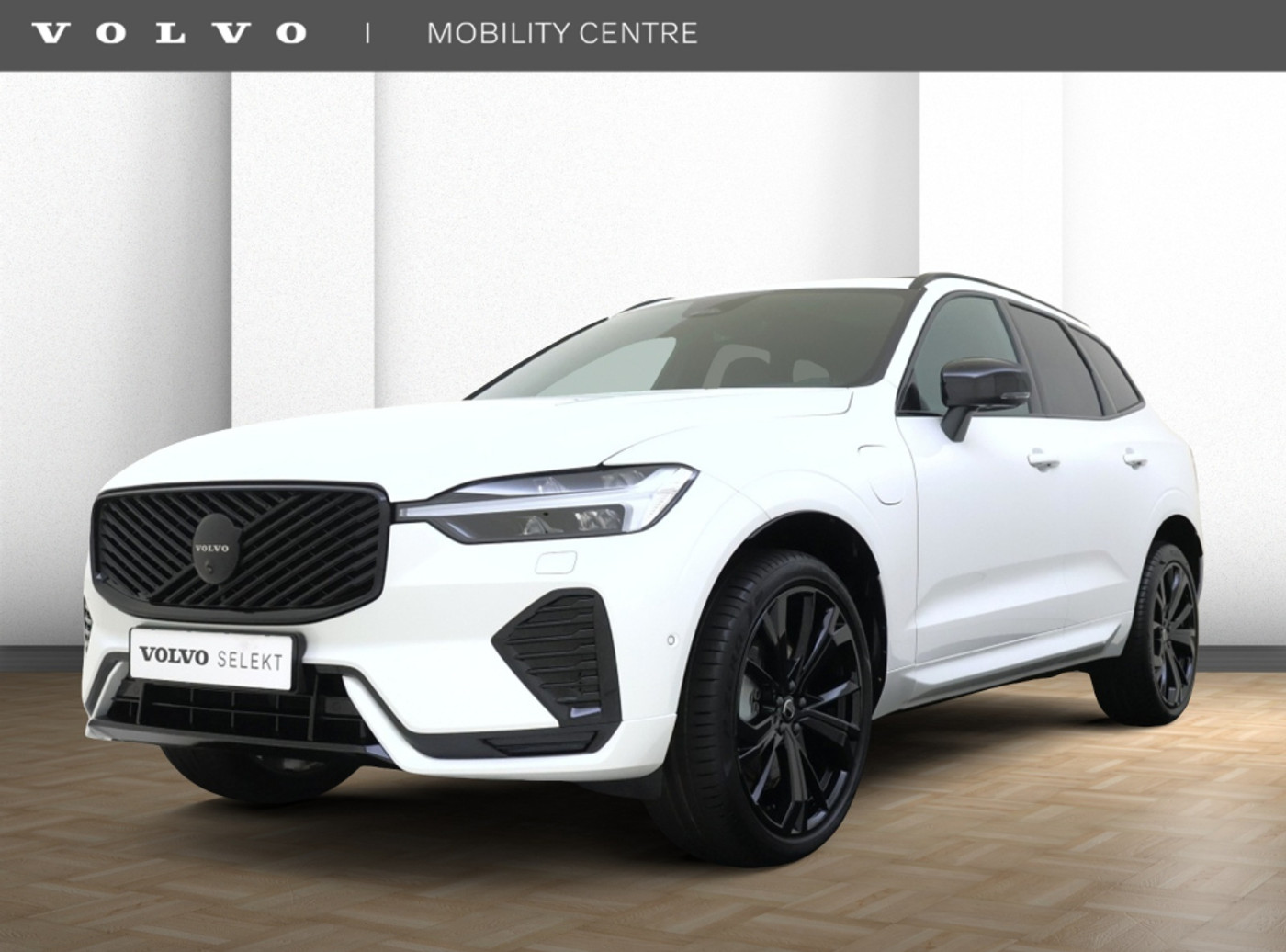 Volvo Xc60 T8 AWD Ultra Black Edition | Head-Up | Panoramadak | 2025 - voorkant