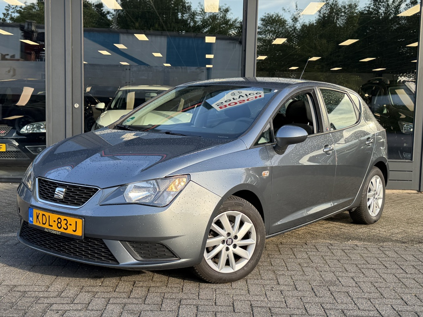 Seat Ibiza 1.0 MPI Reference 2017 5-Deurs. Clima/Cruise contr. 2017 - voorkant