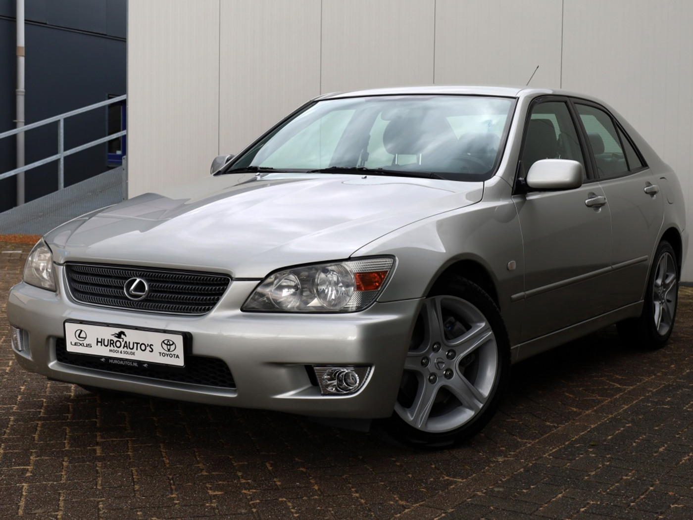 Foto van Lexus Lexus Is200