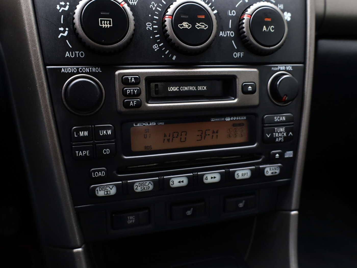 Foto van Lexus Lexus Is200