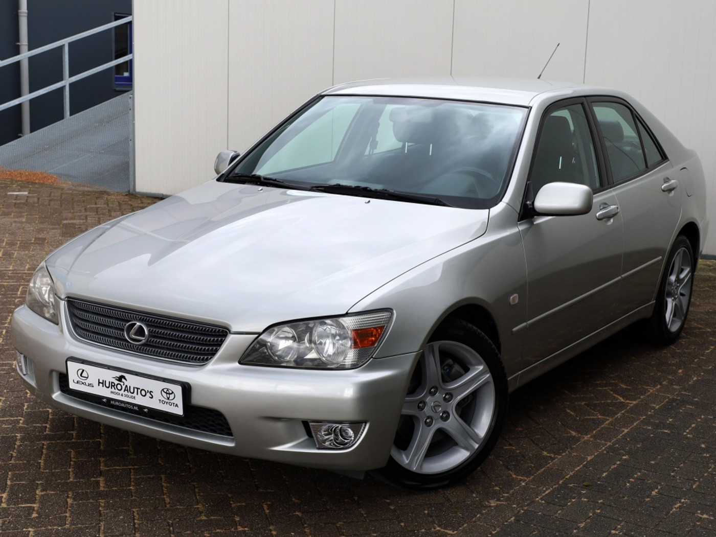Foto van Lexus Lexus Is200