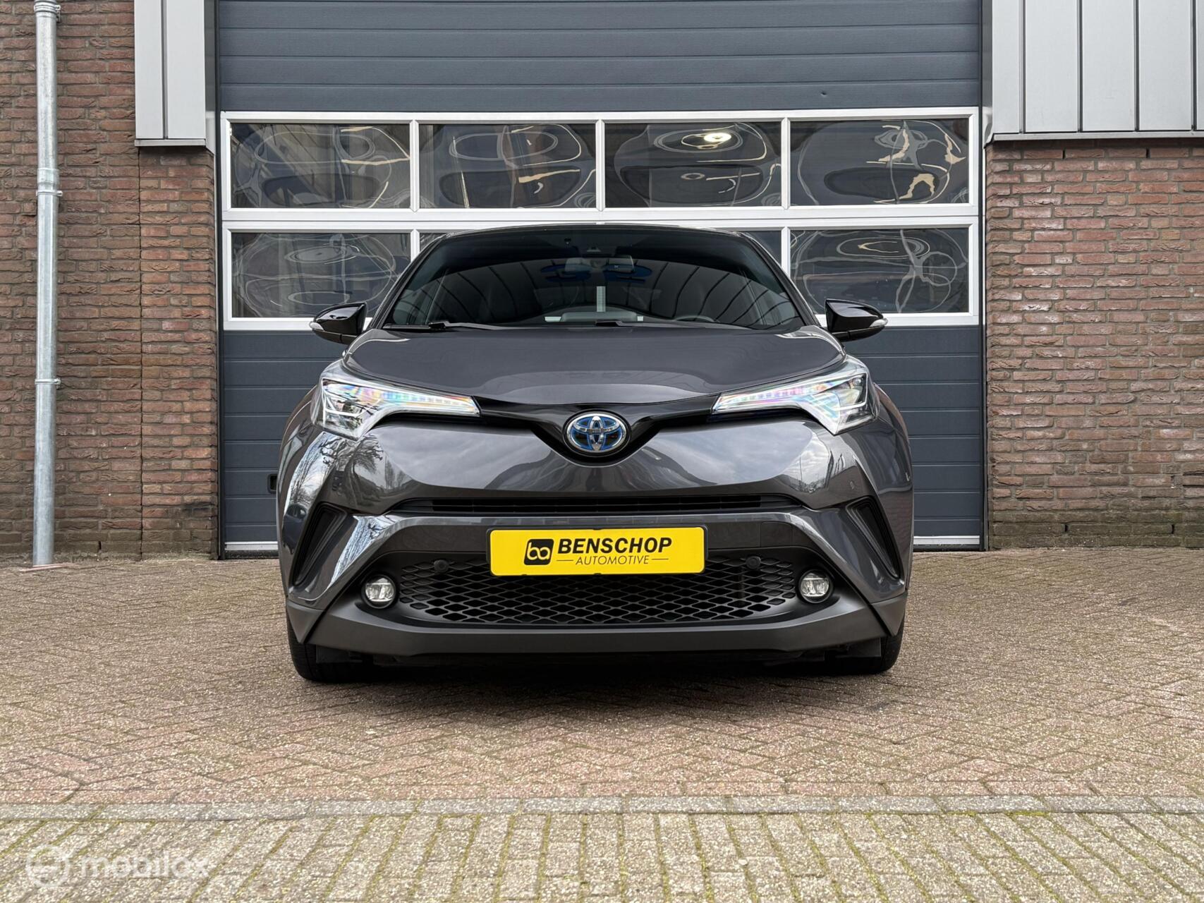 Foto van Toyota C-hr