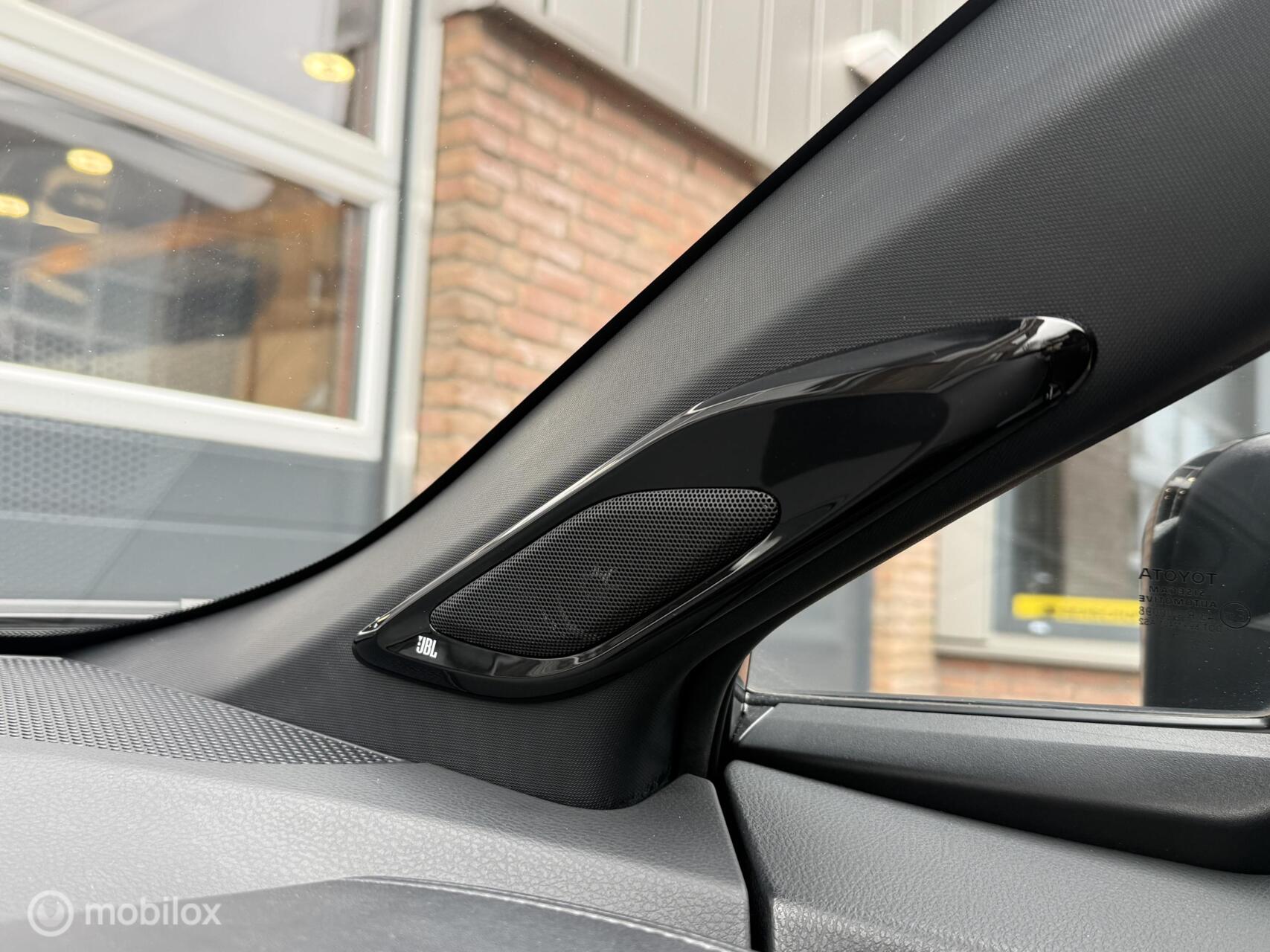 Foto van Toyota C-hr