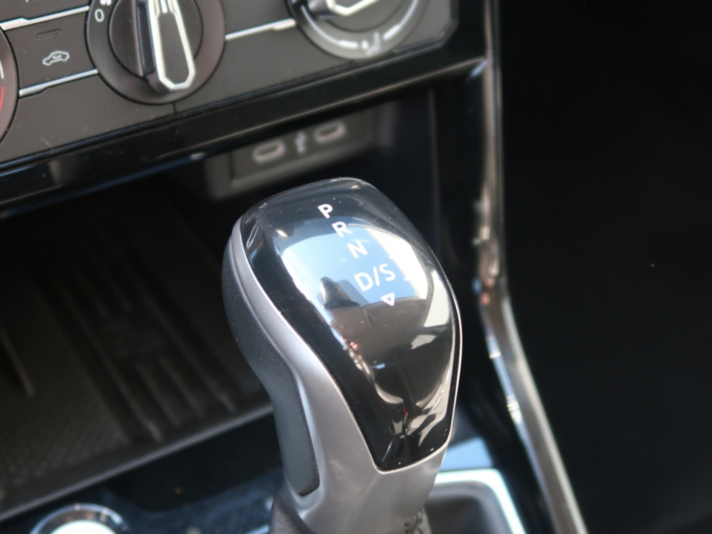 Foto van Volkswagen T-cross