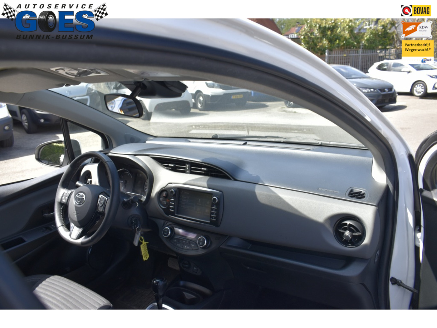 Foto van Toyota Toyota Yaris Hybrid