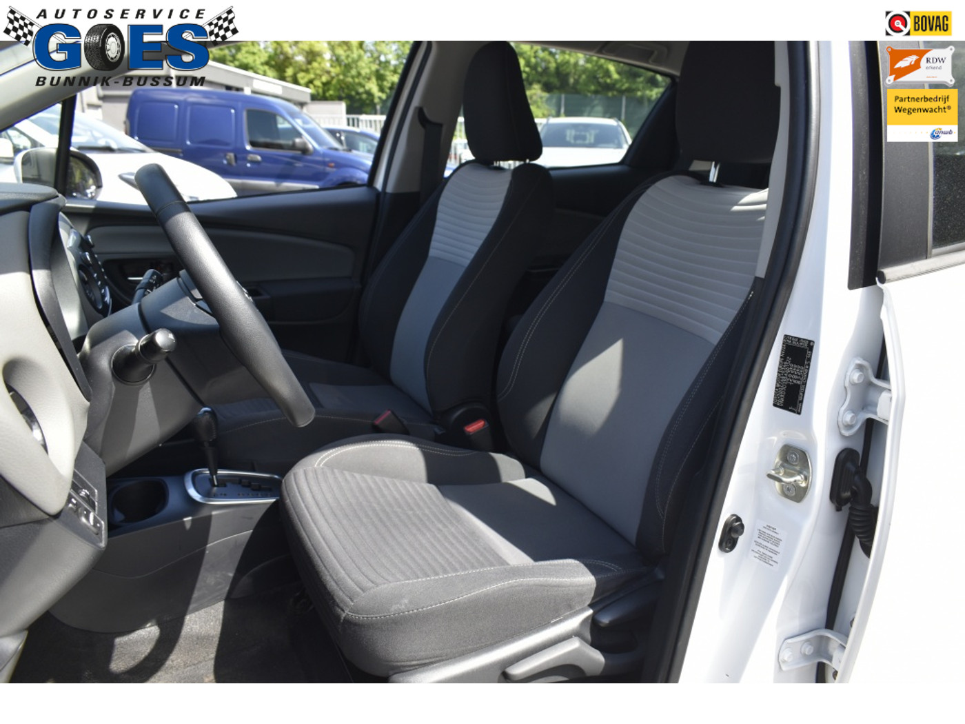 Foto van Toyota Toyota Yaris Hybrid