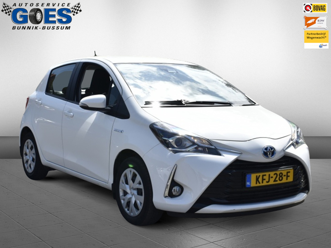 Foto van Toyota Toyota Yaris Hybrid
