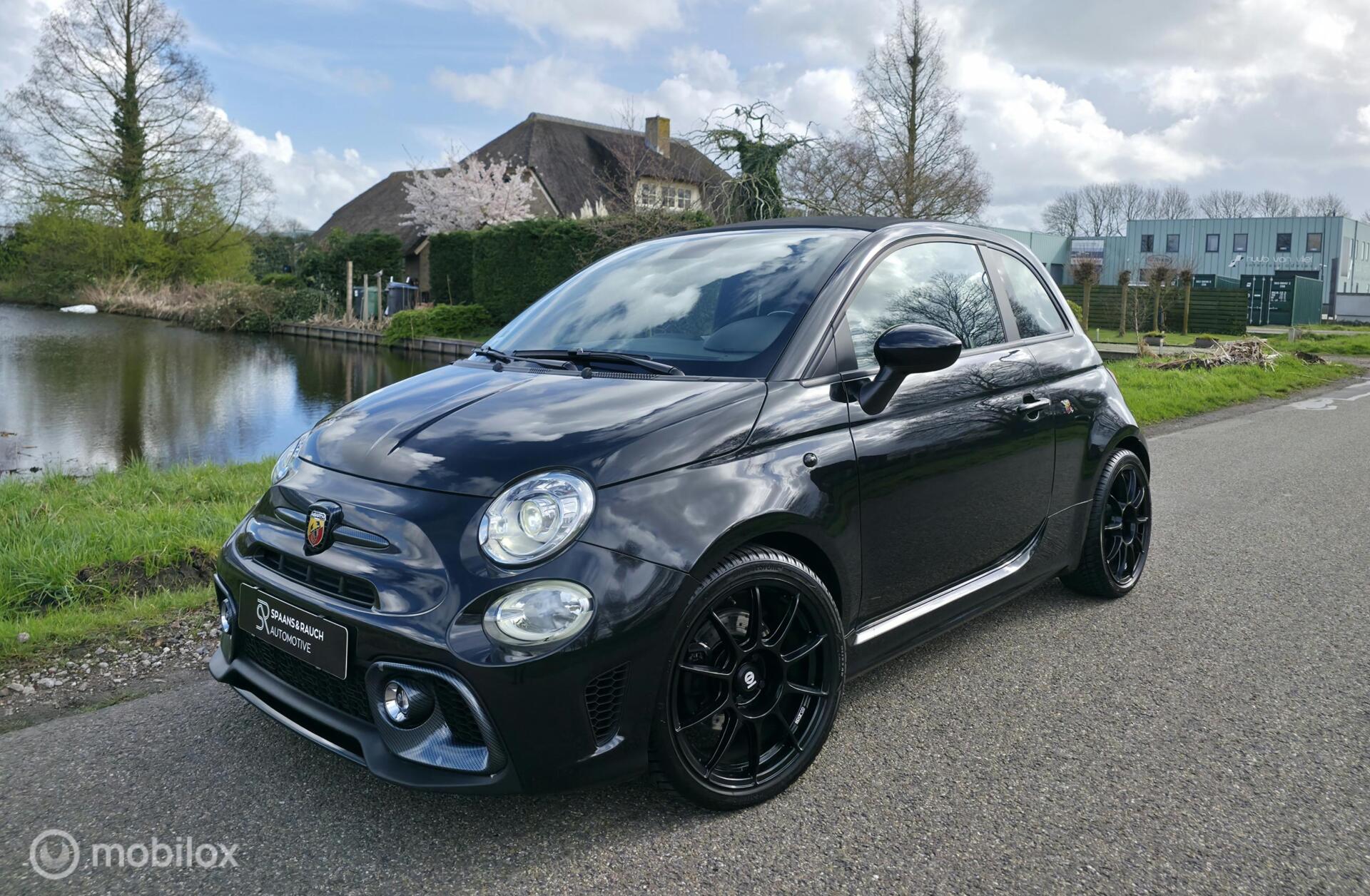 Fiat Abarth 500 1.4 T-Jet Abarth 595 / Carbon / Beats / Navi 2023 - voorkant