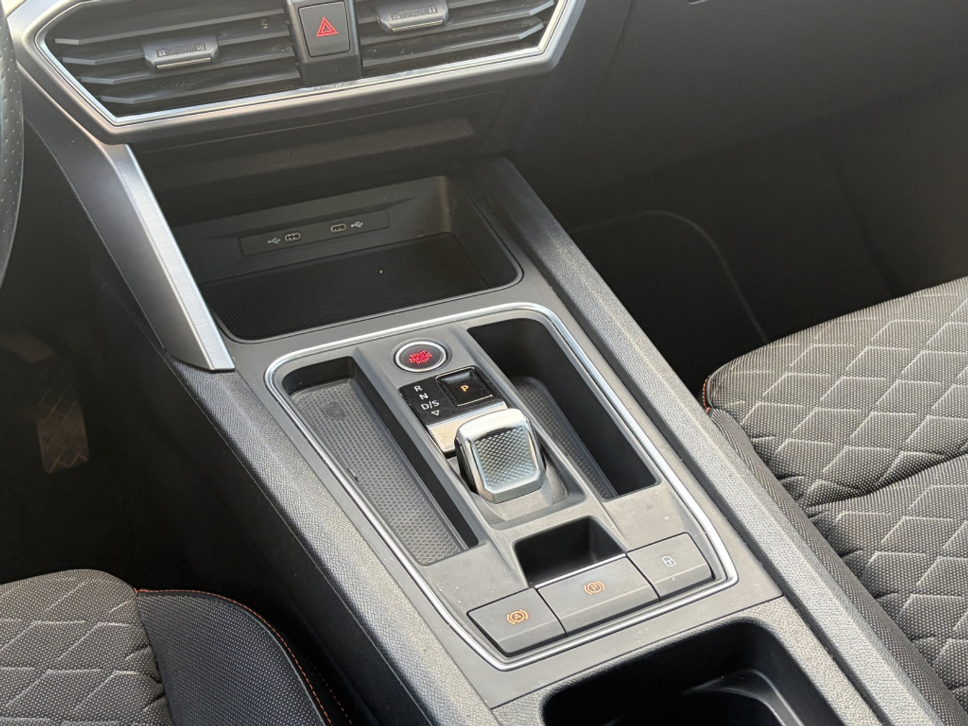 Foto van Seat Seat Leon E-hybrid150