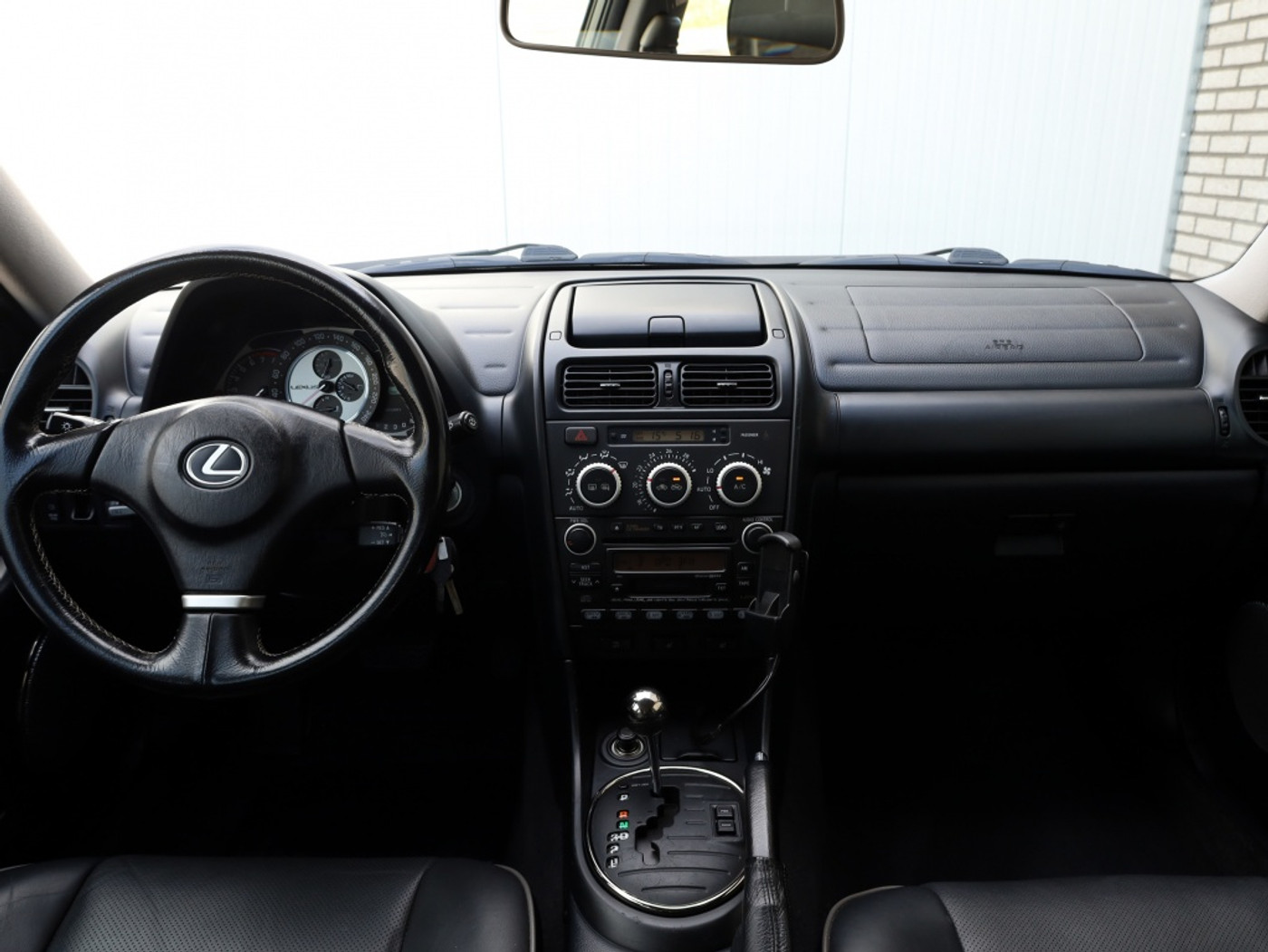 Foto van Lexus Lexus Is200