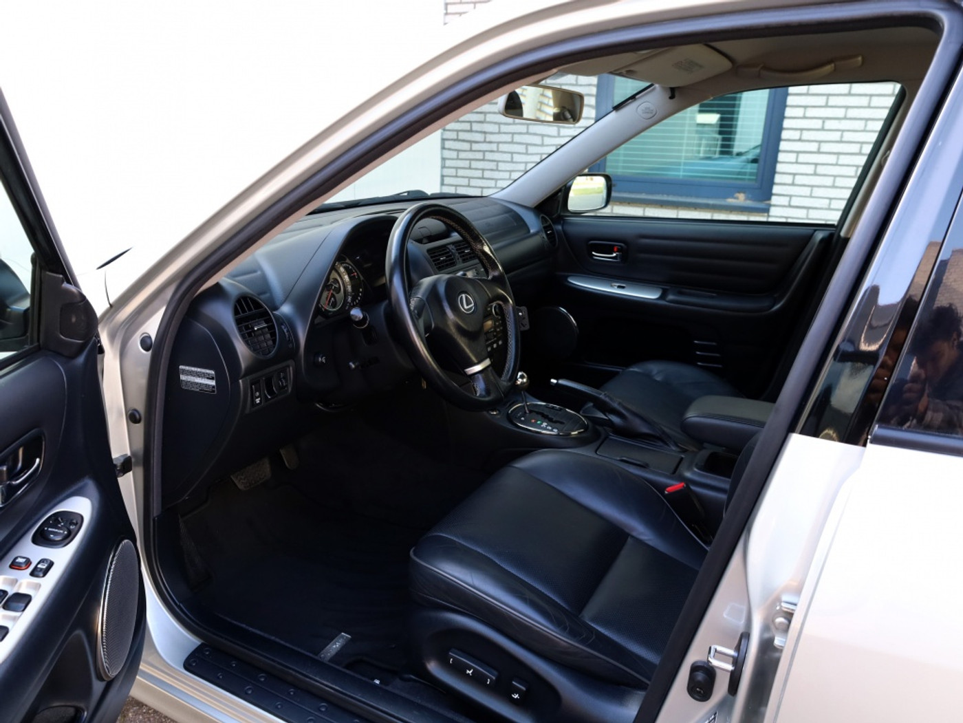 Foto van Lexus Lexus Is200
