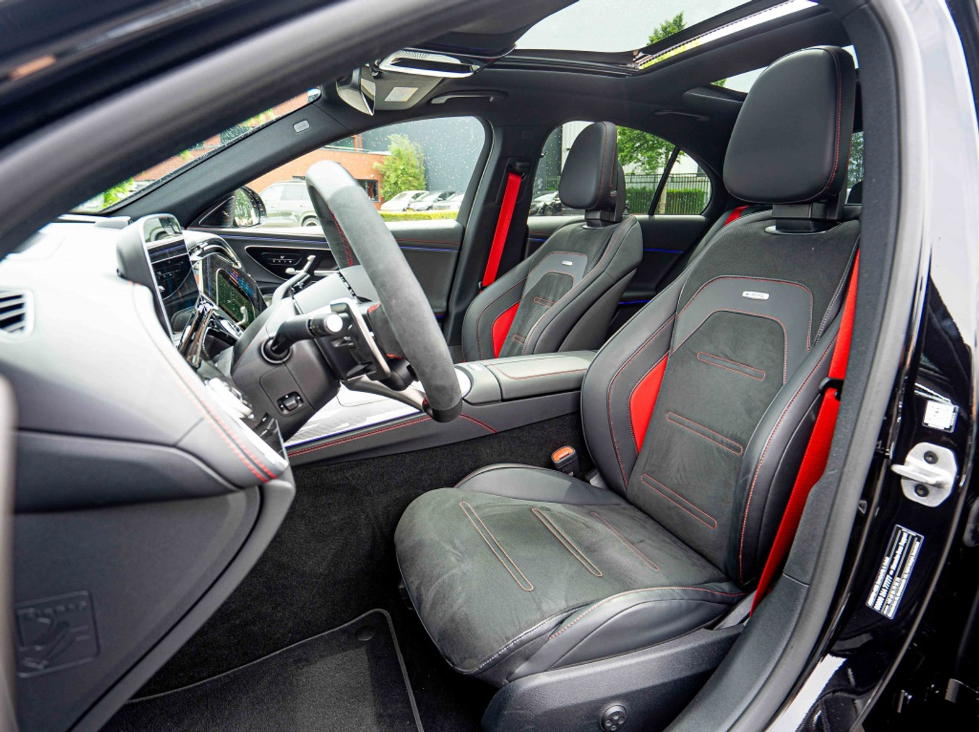 Foto van Mercedes-Benz AMG E 53 Hybrid