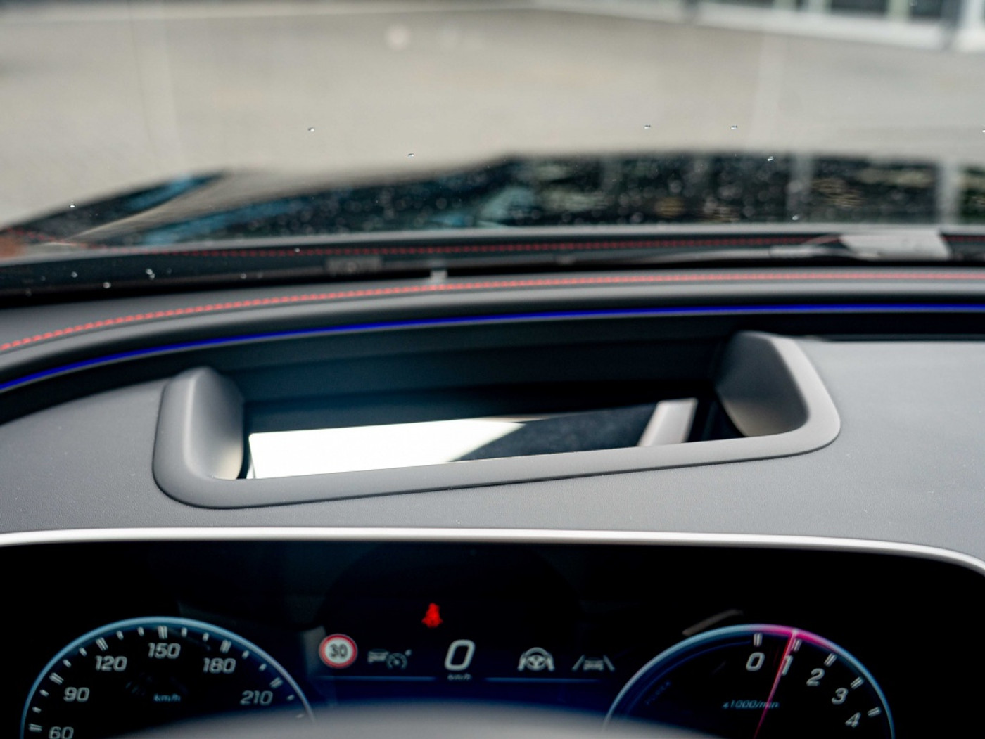 Foto van Mercedes-Benz AMG E 53 Hybrid
