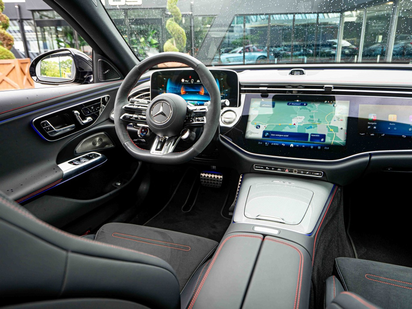Foto van Mercedes-Benz AMG E 53 Hybrid
