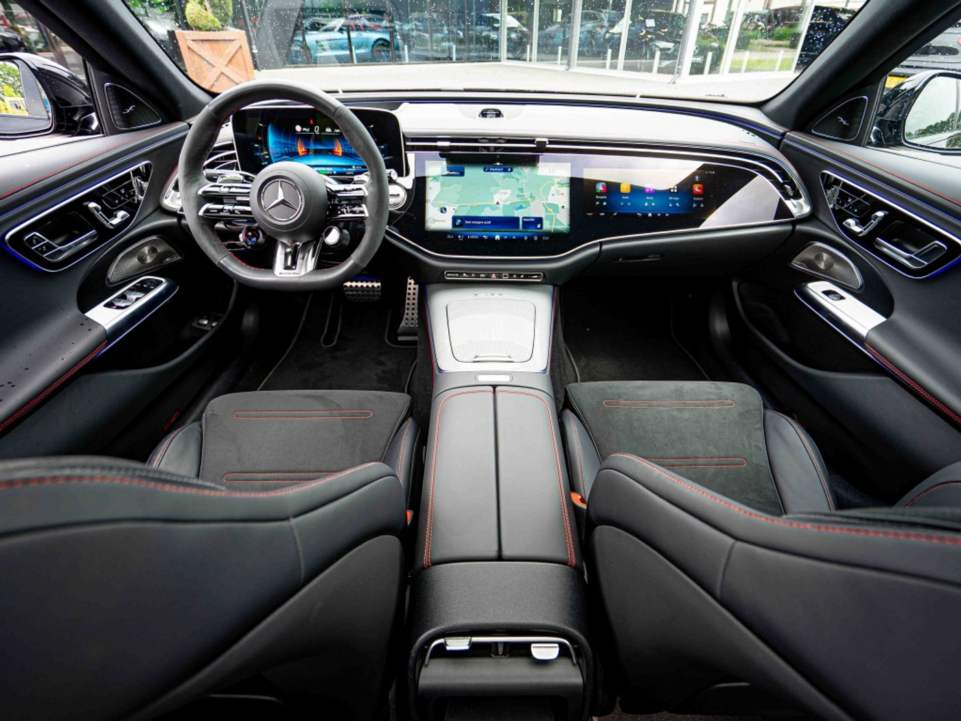 Foto van Mercedes-Benz AMG E 53 Hybrid