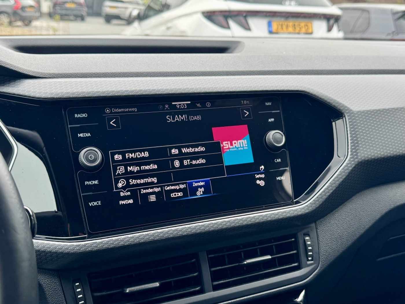 Foto van Volkswagen T-cross
