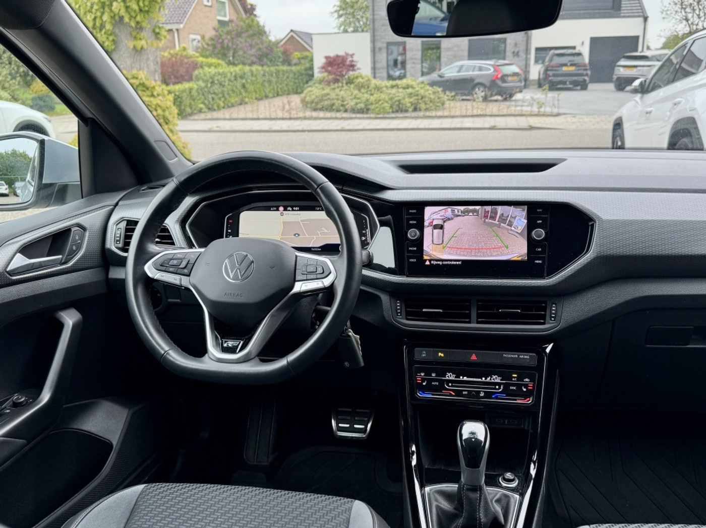 Foto van Volkswagen T-cross